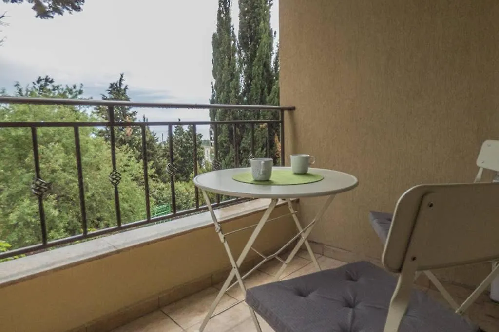 Private Apartment In Cypress Complex 12 Varna